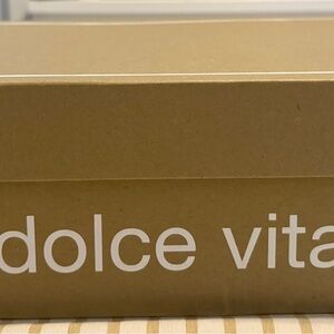 Dolce Vita Hardin brown crinkle patent